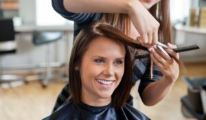 Senior Mobile Hairstylist Winnipeg