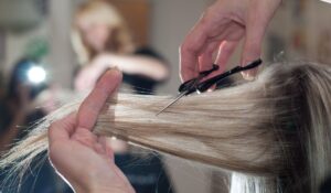 Senior Haircuts At Home Winnipeg