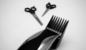 Senior Haircuts At Home Winnipeg