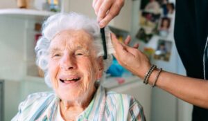 Senior Mobile Beauty Services Winnipeg